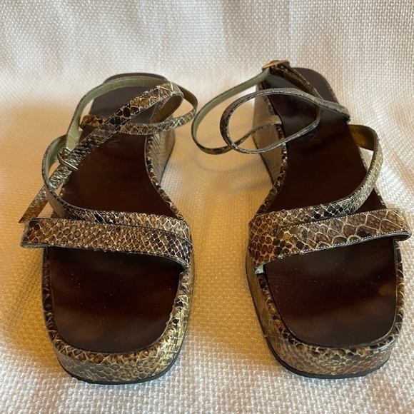 Yves Saint Laurent reptile platform sandals - Picture 2 of 6